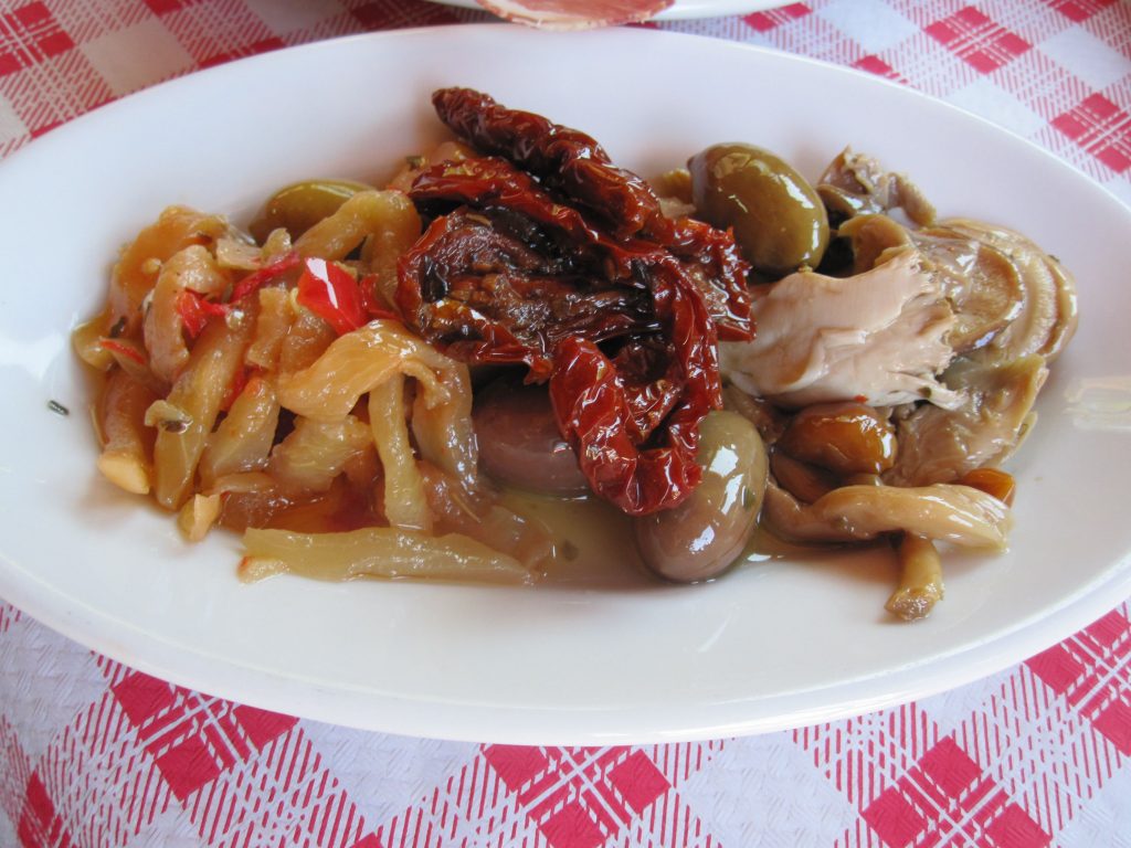 Antipasti with mushrooms