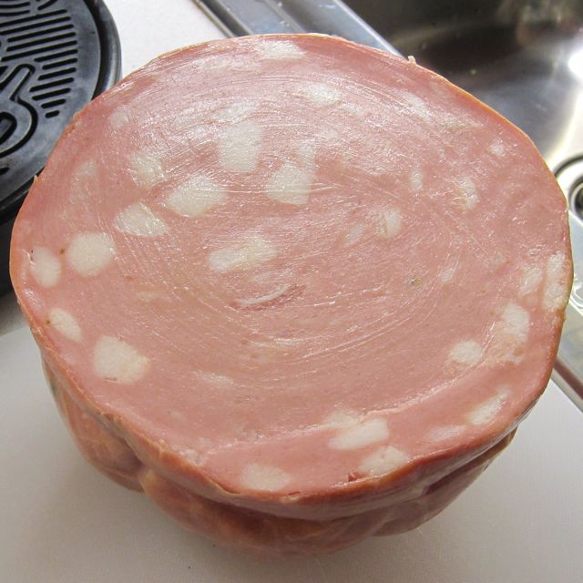 Mortadella 