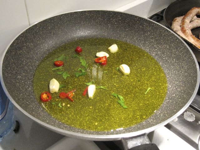 Aglio, olio e peperoncino